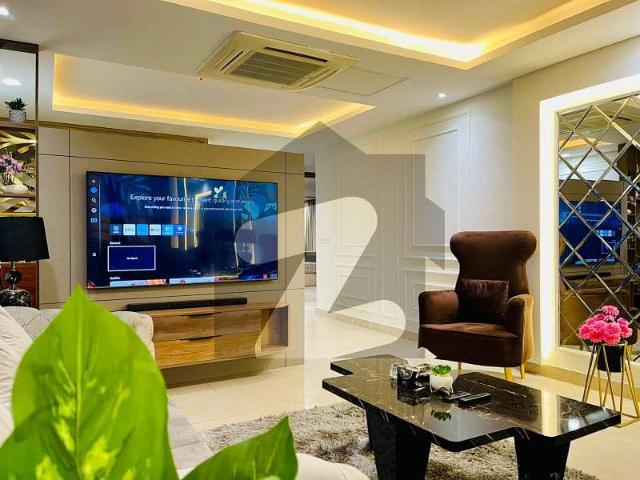 2 Bed Room Apartment Gold Crest Mall