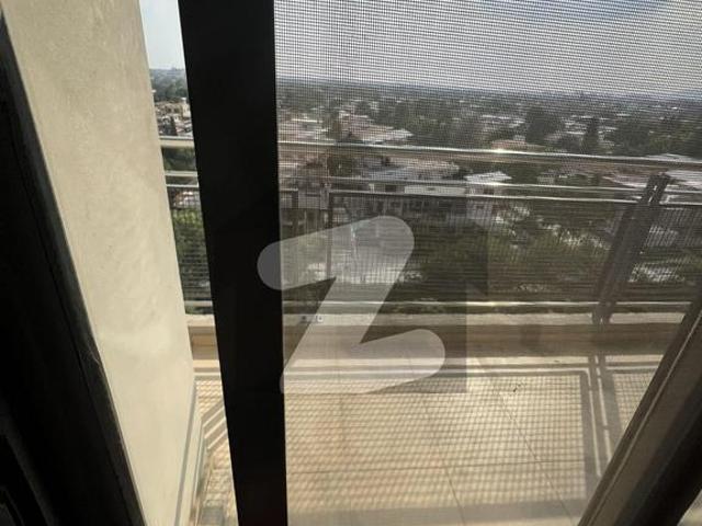 2 Bed Room Beautiful Corner Apartment For Rent In Silver Oaks Apartments