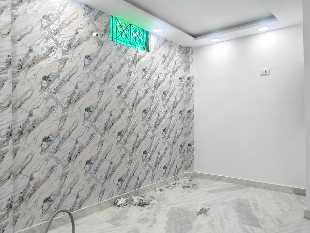 2 Bedroom 109 Sq.Yd. Builder Floor in Okhla Industrial Estate Phase 2 Delhi Listing ID: #9692