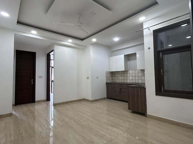 2 Bedroom 1000 Sq.Ft. Apartment in Chattarpur Delhi Listing ID: #9154