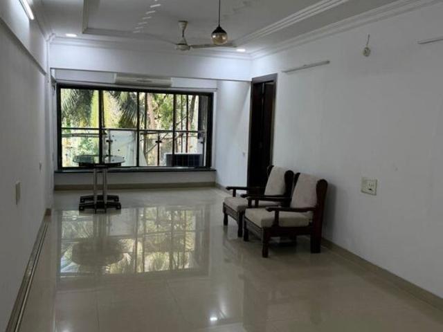 2 Bedroom 1000 Sq.Ft. Apartment in Juhu Mumbai Listing ID: #10319