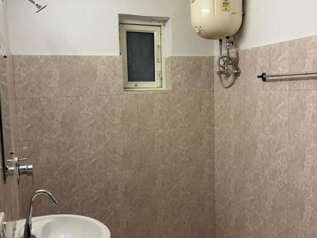 2 Bedroom 1000 Sq.Ft. Builder Floor in Lajpat Nagar ii Delhi Listing ID: #10244