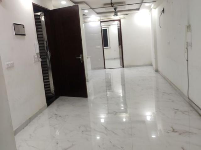 2 Bedroom 1000 Sq.Ft. Builder Floor in West Patel Nagar Delhi Listing ID: #10002
