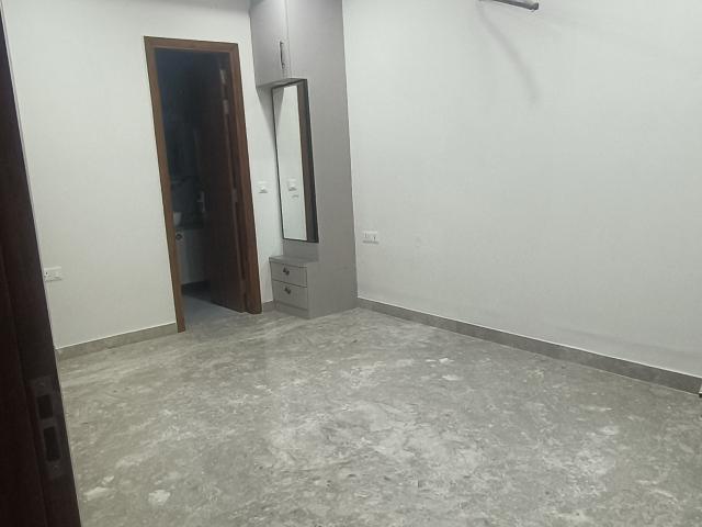2 Bedroom 1005 Sq.Ft. Builder Floor in Paschim Vihar Delhi Listing ID: #9914
