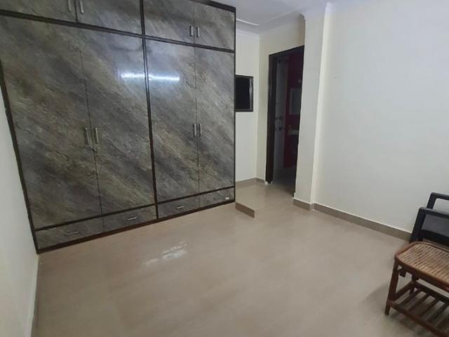 2 Bedroom 100 Sq.Yd. Builder Floor in Amar Colony Delhi Listing ID: #9497