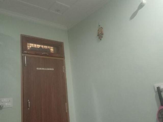 2 Bedroom 100 Sq.Yd. Builder Floor in Aya Nagar Delhi Listing ID: #10014