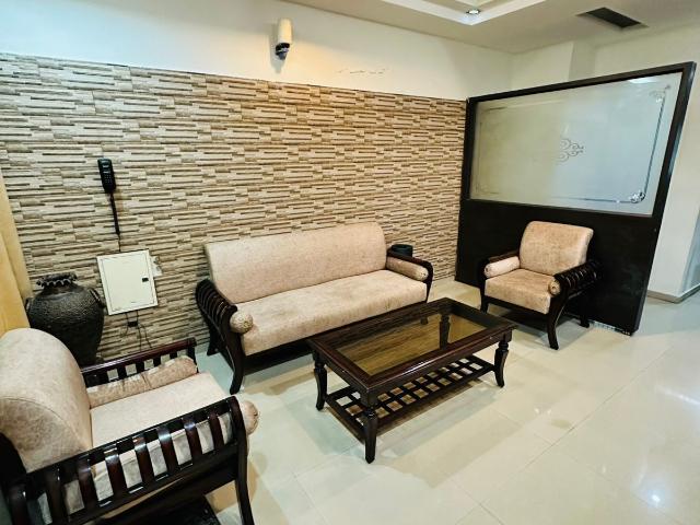 2 Bedroom 1100 Sq.Ft. Apartment in International Airport Road Zirakpur Listing ID: #9435