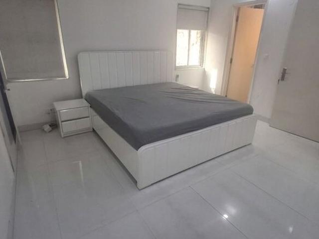 2 Bedroom 1100 Sq.Ft. Builder Floor in Hauz Khas Enclave Delhi Listing ID: #9965
