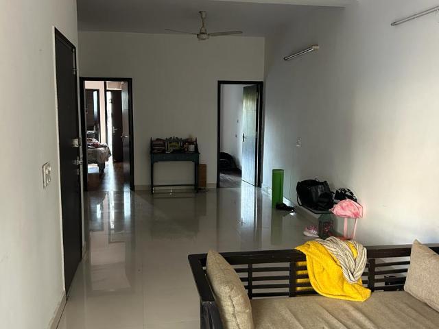 2 Bedroom 125 Sq.Yd. Builder Floor in Chittaranjan Park Delhi Listing ID: #9992