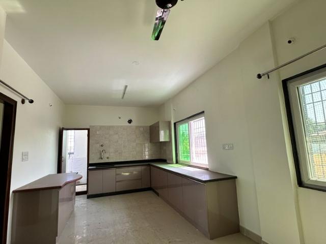 2 Bedroom 1680 Sq.Ft. Apartment in Thyagaraja Nagar Bangalore Listing ID: #10365