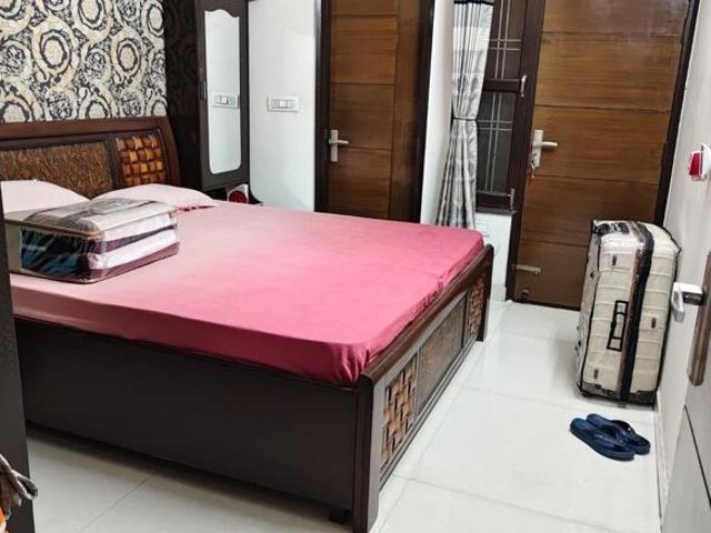 2 Bedroom 160 Sq.Yd. Builder Floor in Sector 9 Gurgaon Listing ID: #10253