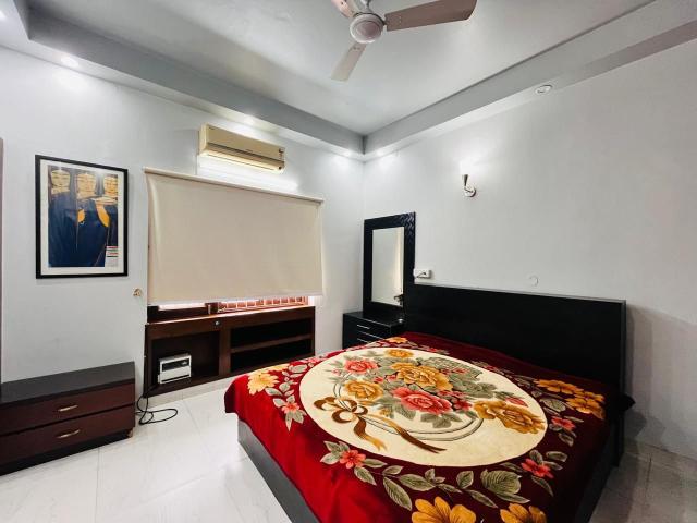 2 Bedroom 1760 Sq.Ft. Builder Floor in Safdarjung Enclave Delhi Listing ID: #9763