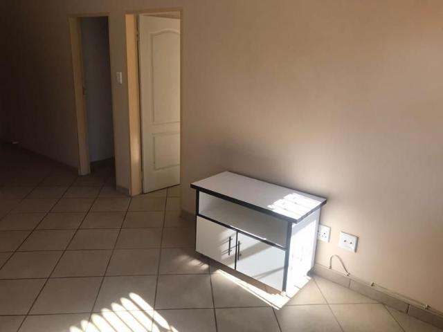 2 Bedroom 1 Bath apartment For Sale. WilgenHof II