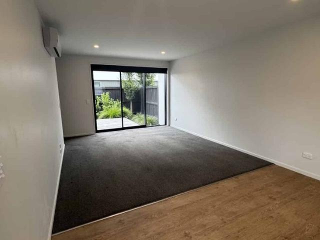 2 Bedroom 1 Bathroom Townhouse