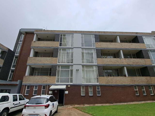 2 Bedroom 1 Bathroom Apartment