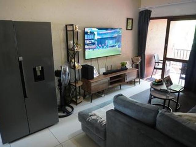 2 bedroom 1 bathroom apartment on th.