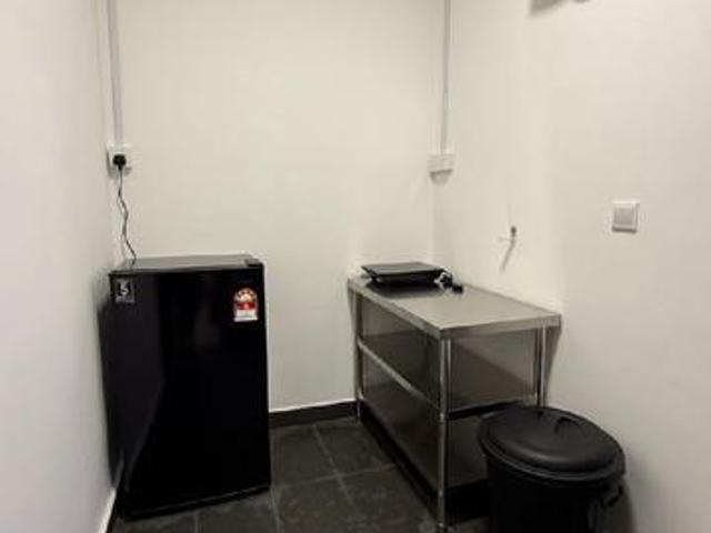 2 Bedroom 1 Bathroom at Edumetro
