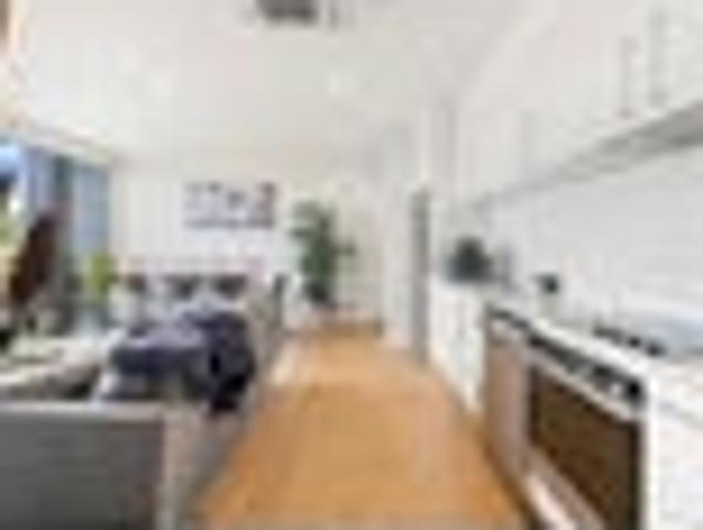 2 Bedroom 1 car park Under $549k in Otahuhu