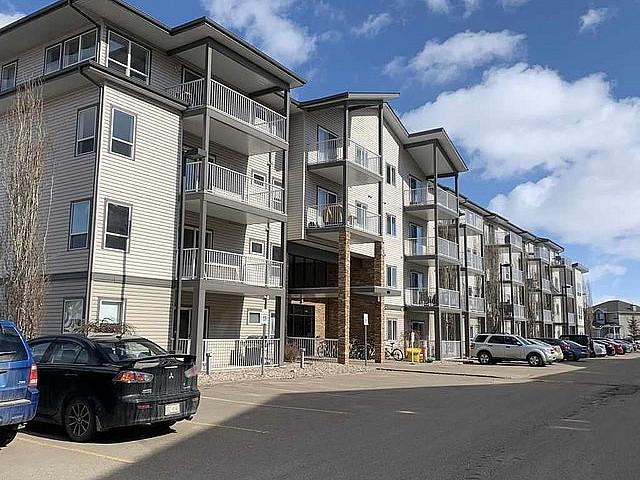 2 Bedroom 2 Bath Condo South Edmonton Ellerslie Investment Opp