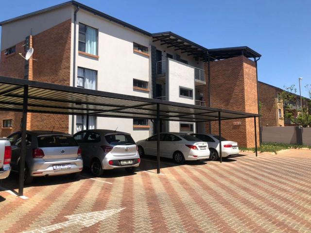 2 Bedroom, 2 Bathroom Apartment Fernel Park Rigde Ground Floor