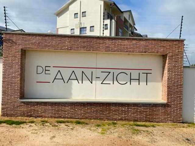 2 bedroom, 2 bathroom, second floor.