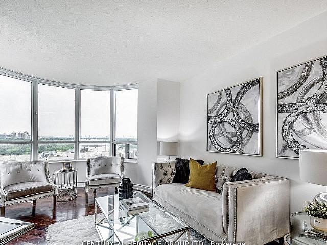 2 Bedroom 2 Bth Located In Toronto