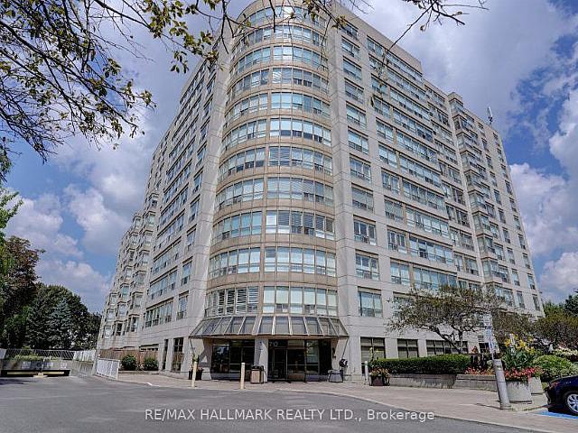 2 Bedroom 2 Bths Located At Garden / Rossland