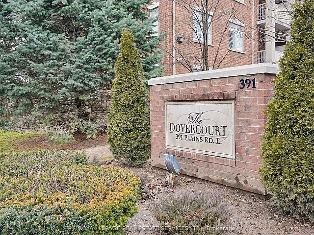 2 Bedroom 2 Bths Located At King Rd/plains Rd