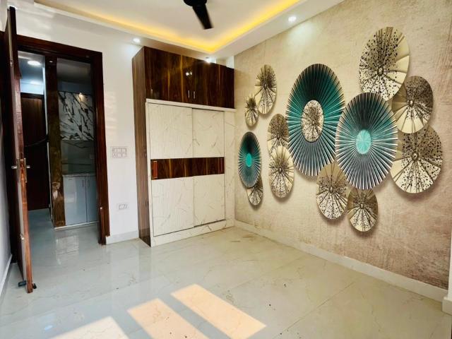 2 Bedroom 500 Sq.Ft. Builder Floor in Vikas Puri Delhi Listing ID: #9702