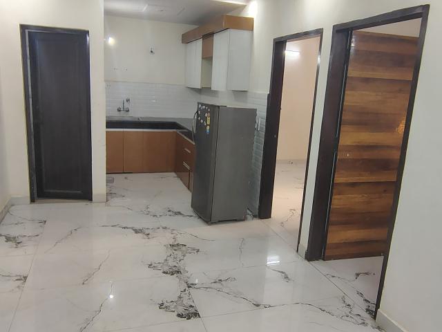 2 Bedroom 540 Sq.Yd. Builder Floor in Dwarka Mor Delhi Listing ID: #9464