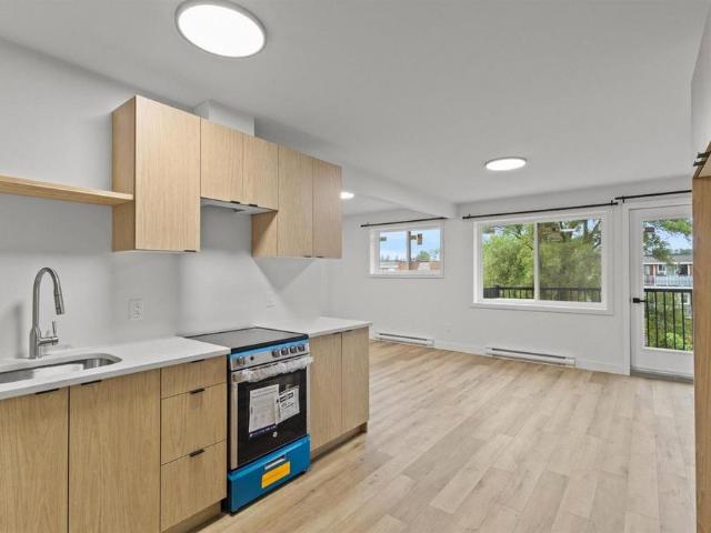 2 Bedroom 6020 Boulevard Joseph Renaud, Montréal