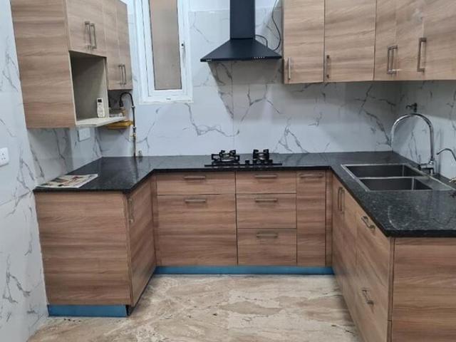 2 Bedroom 60 Sq.Yd. Builder Floor in Sushant Lok I Gurgaon Listing ID: #10076