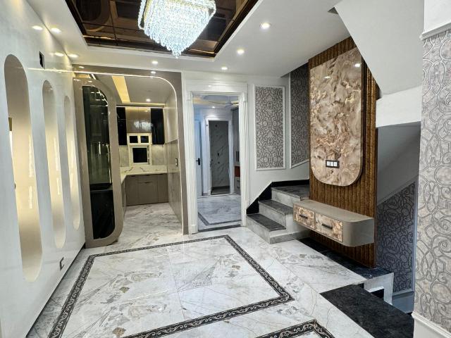 2 Bedroom 60 Sq.Yd. Independent House in Dwarka Mor Delhi Listing ID: #9648