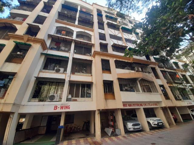 2 Bedroom 645 Sq.Ft. Apartment in Azad Nagar Mumbai Listing ID: #10137