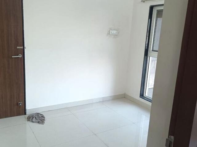 2 Bedroom 650 Sq.Ft. Apartment in Bdd Chawl Mumbai Listing ID: #10279