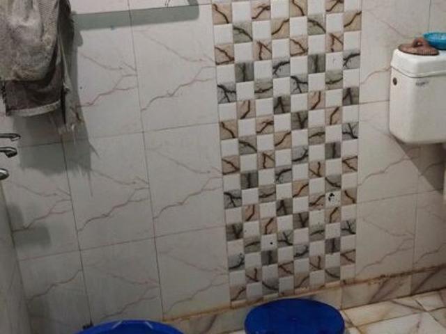 2 Bedroom 65 Acre Builder Floor in Vipin Garden Delhi Listing ID: #10115