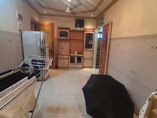 2 Bedroom 675 Sq.Ft. Builder Floor in Vile Parle East Mumbai Listing ID: #9710