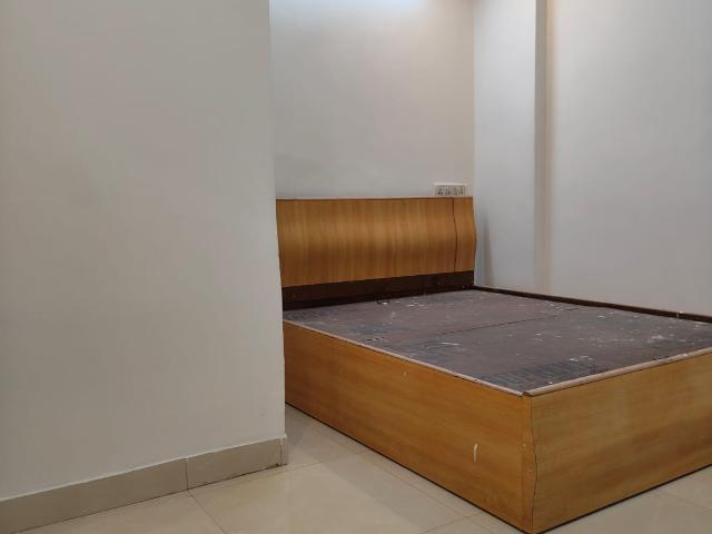 2 Bedroom 700 Sq.Ft. Apartment in Bandra West Mumbai Listing ID: #10283
