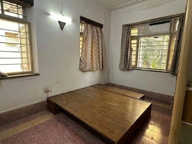 2 Bedroom 700 Sq.Ft. Apartment in Khar West Mumbai Listing ID: #10293