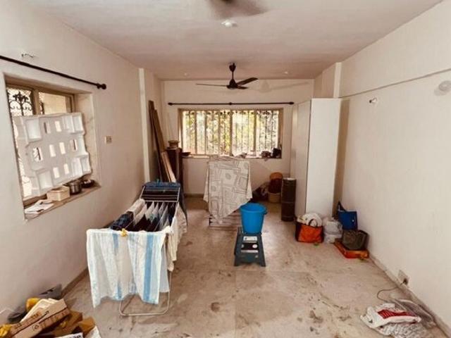 2 Bedroom 700 Sq.Ft. Apartment in Santacruz West Mumbai Listing ID: #9964
