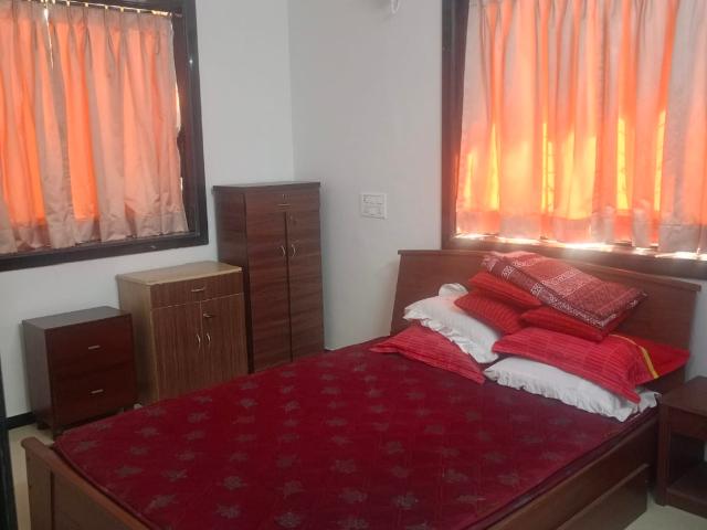 2 Bedroom 750 Sq.Ft. Apartment in Mahim West Mumbai Listing ID: #10156