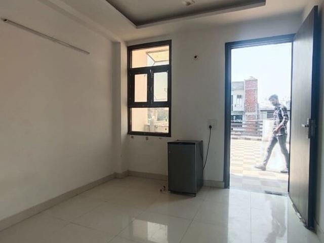 2 Bedroom 750 Sq.Ft. Builder Floor in Chattarpur Delhi Listing ID: #9987