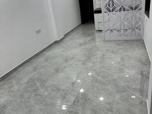 2 Bedroom 750 Sq.Ft. Builder Floor in Chattarpur Delhi Listing ID: #9821
