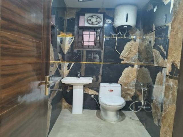 2 Bedroom 795 Sq.Ft. Builder Floor in Chattarpur Delhi Listing ID: #9985
