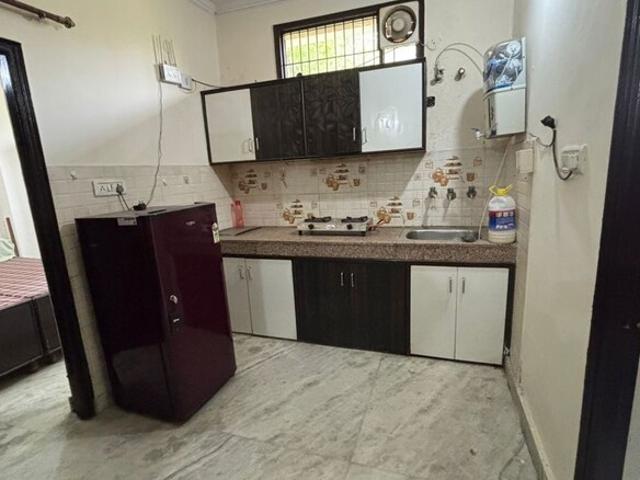 2 Bedroom 800 Sq.Ft. Apartment in Jawahar Nagar Delhi Listing ID: #10355