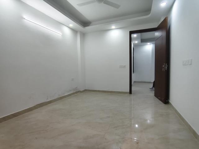 2 Bedroom 800 Sq.Ft. Apartment in Panchsheel Vihar Delhi Listing ID: #10311