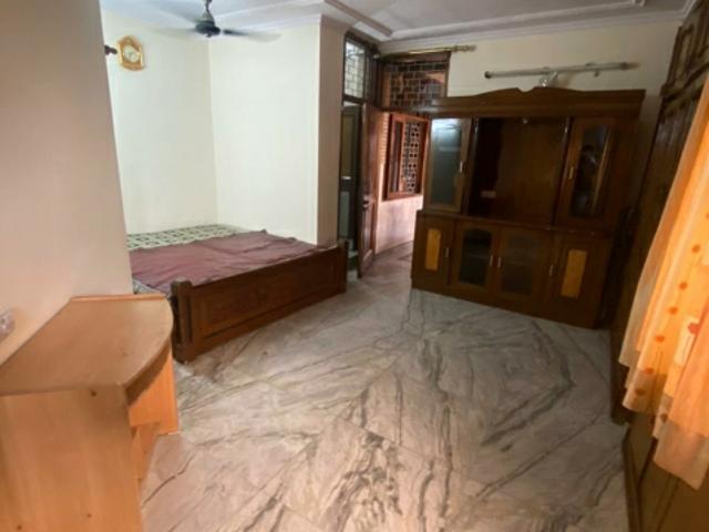 2 Bedroom 818 Sq.Ft. Builder Floor in Kalkaji Delhi Listing ID: #9898