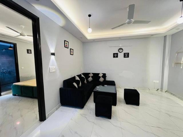 2 Bedroom 850 Sq.Ft. Builder Floor in Neb Sarai Delhi Listing ID: #9773