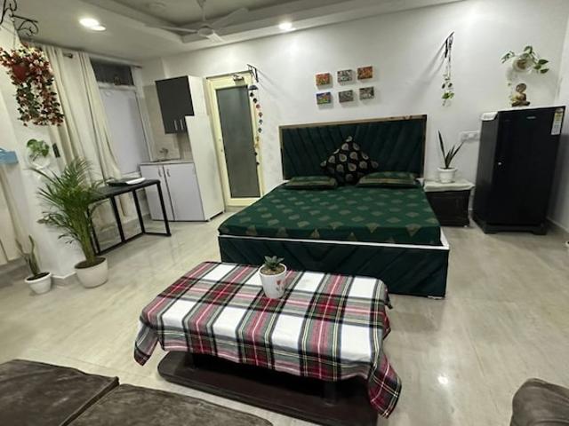 2 Bedroom 85 Sq.Yd. Builder Floor in South Extension I Delhi Listing ID: #10321