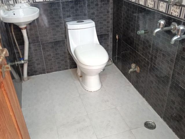 2 Bedroom 860 Sq.Ft. Builder Floor in Vaishali Sector 5 Ghaziabad Listing ID: #10088